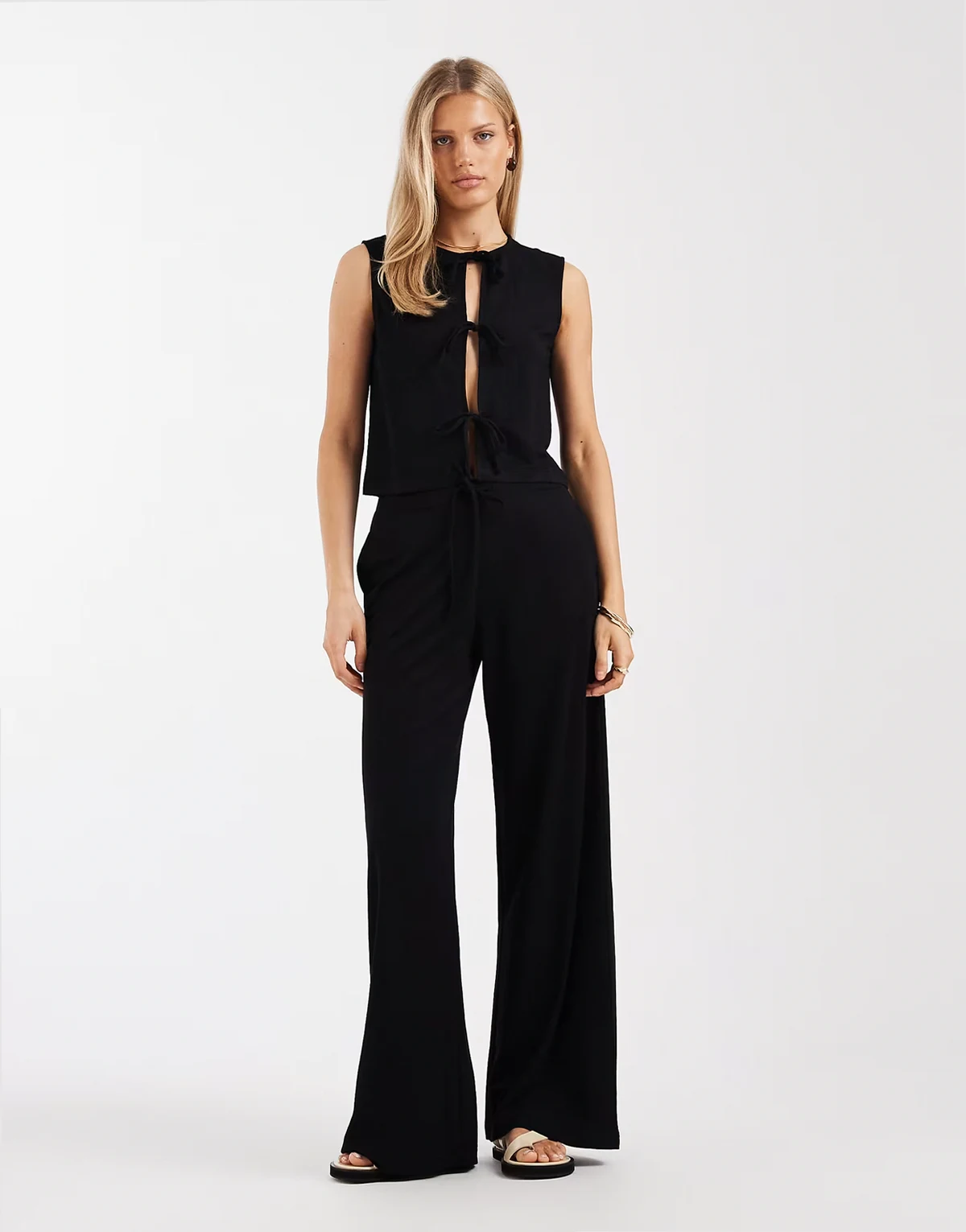 wide leg pull on pants in black - part of a set