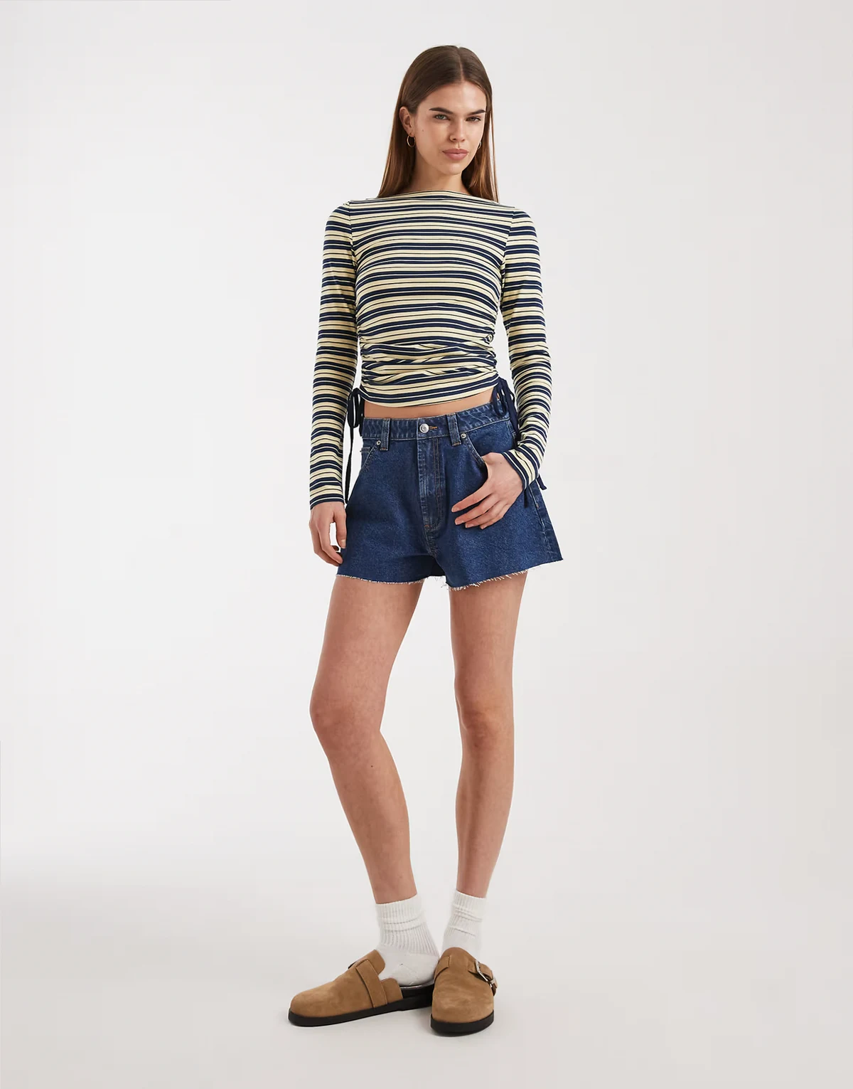 – Jeansshorts in Mittelblau mit A-Linien-Schnitt