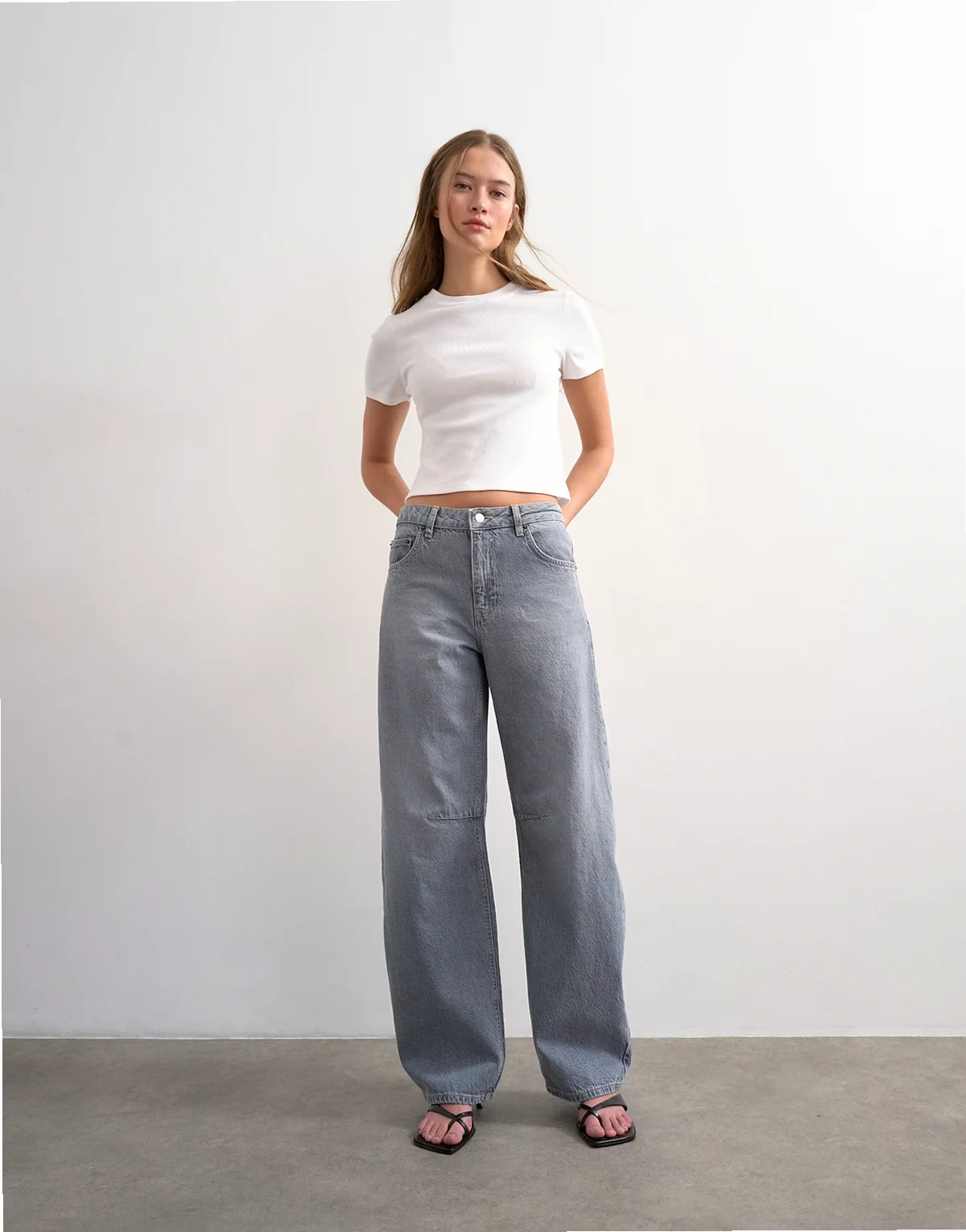 – Circular Design Szare jeansy typu barrel z podwyższonym stanem