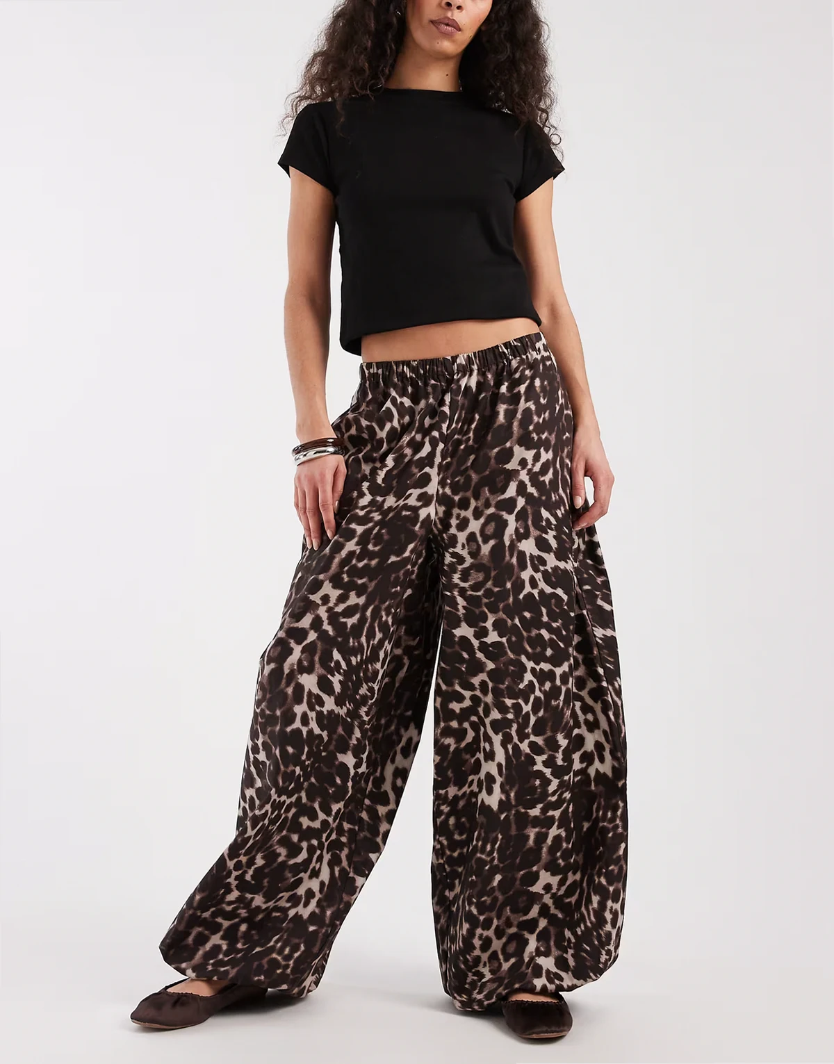 – Ballon-Schlupfhose aus Baumwoll-Nylon-Mix mit Animalprint