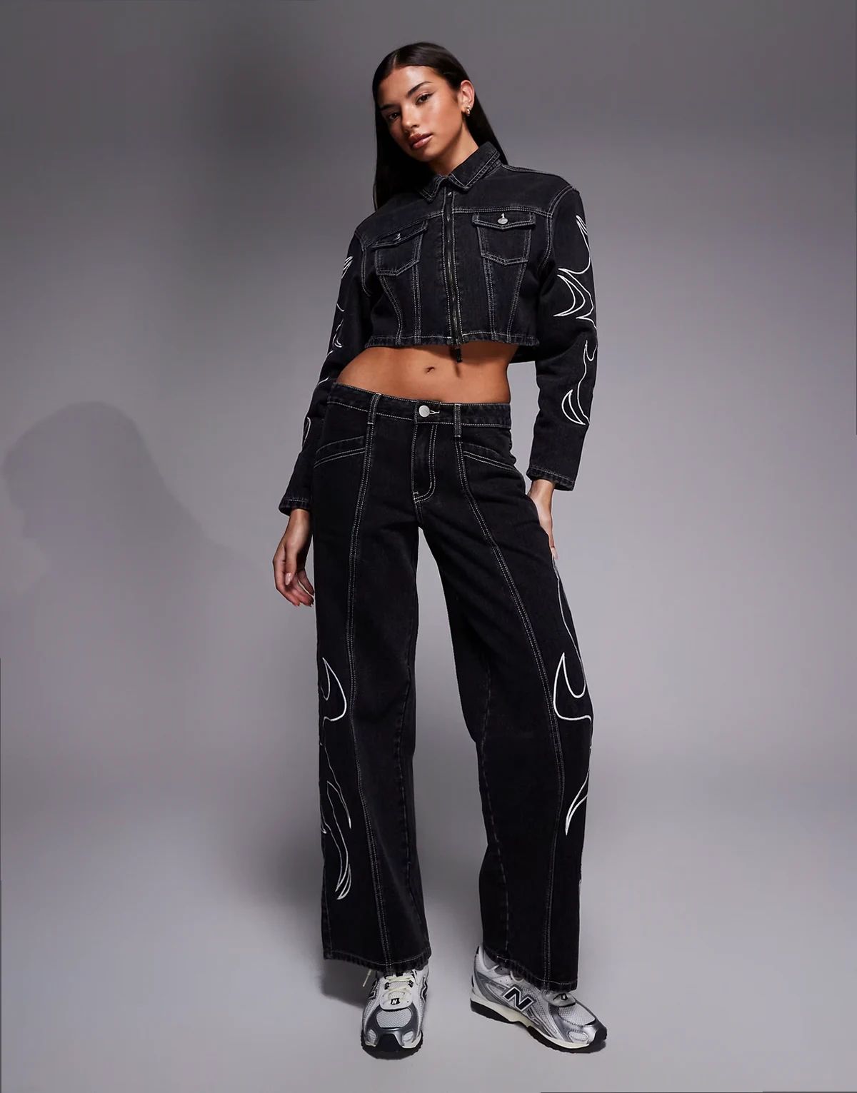 relaxed low rise jeans with appliqué detailing in black - part of a set