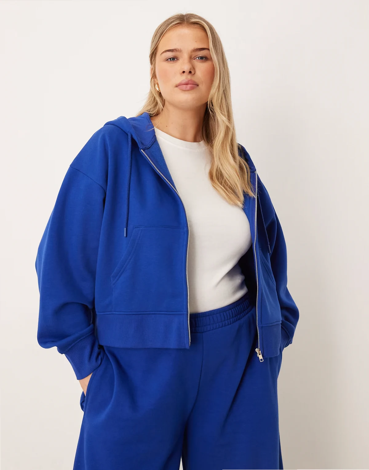 ASOS DESIGN Curve cropped zip up brushback hoodie in deep blue