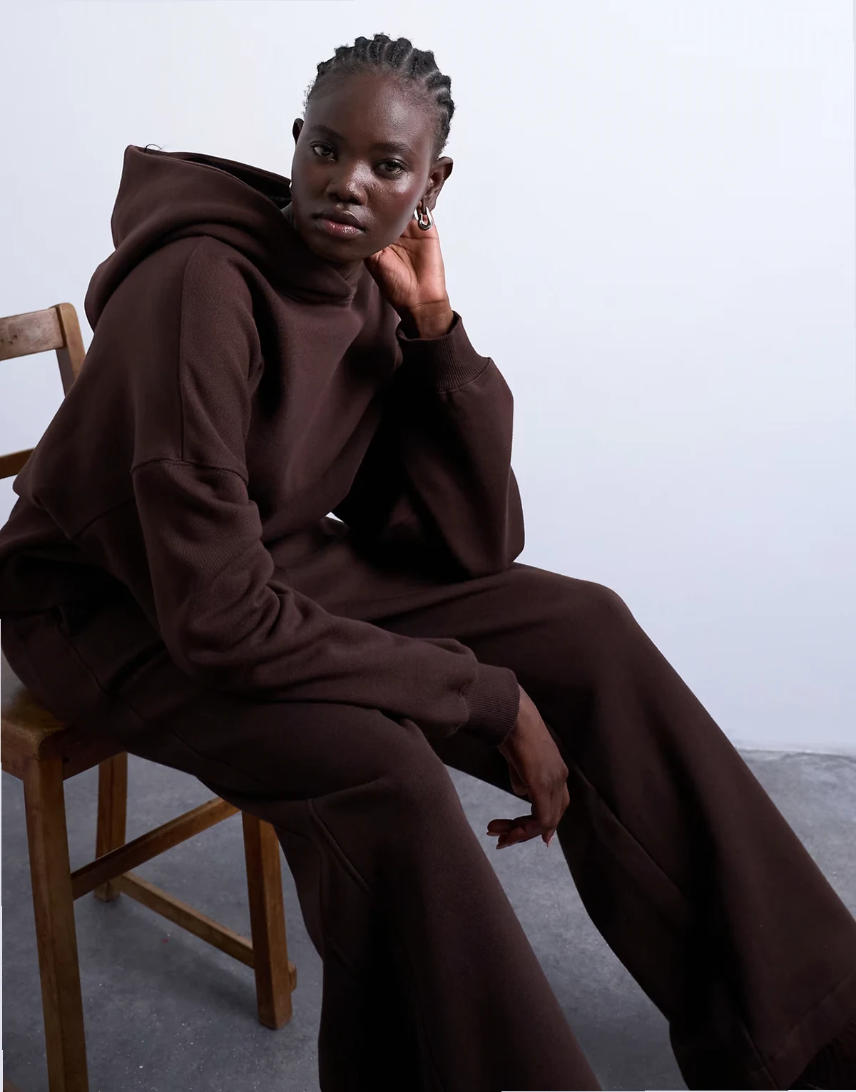 premium heavyweight oversized hoodie in chocolate brown