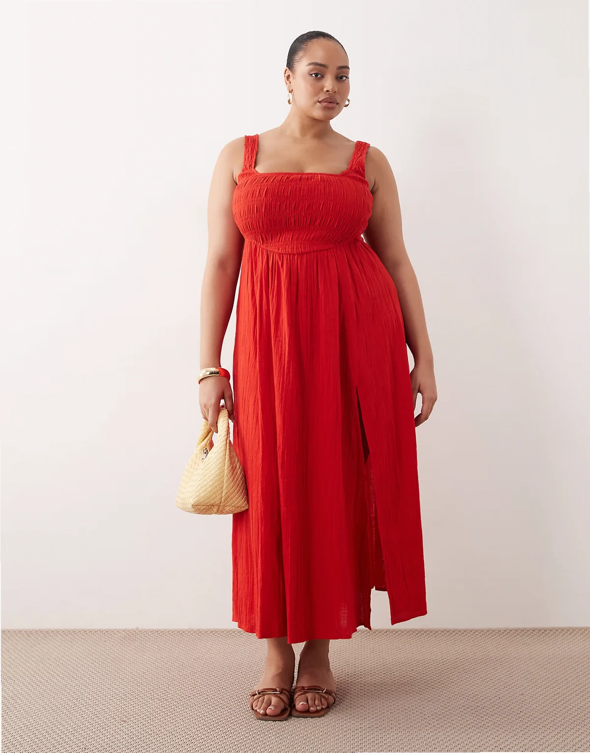 ASOS DESIGN Curve Exclusive – Selina – Czerwona marszczona plażowa sukienka plażowa maxi z fakturowanej bawełny