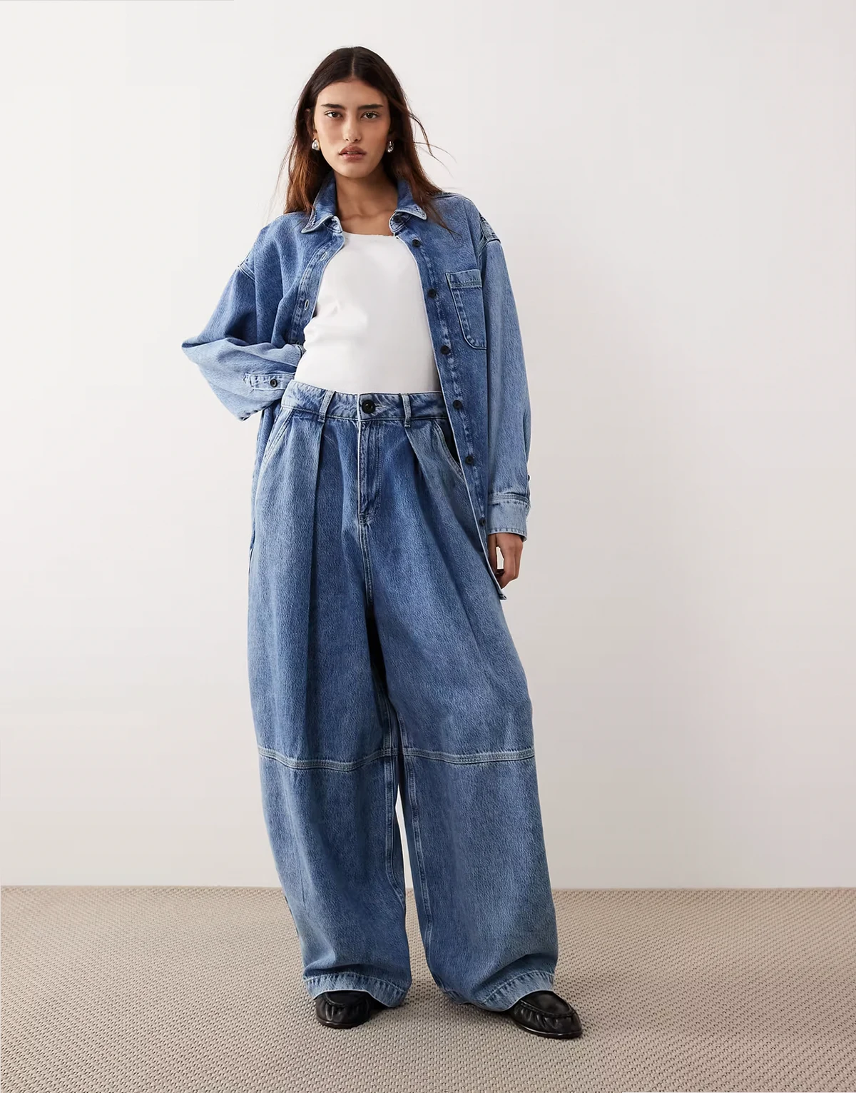 seam detail washed barrel jeans in mid wash blue - part of a set