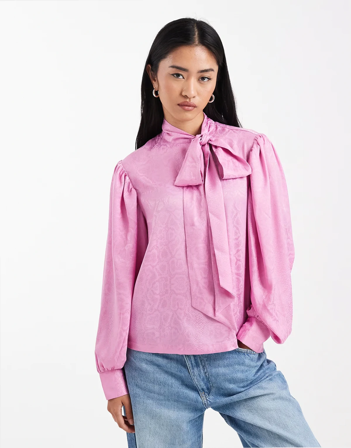 animal jacquard tie neck blouse in pink