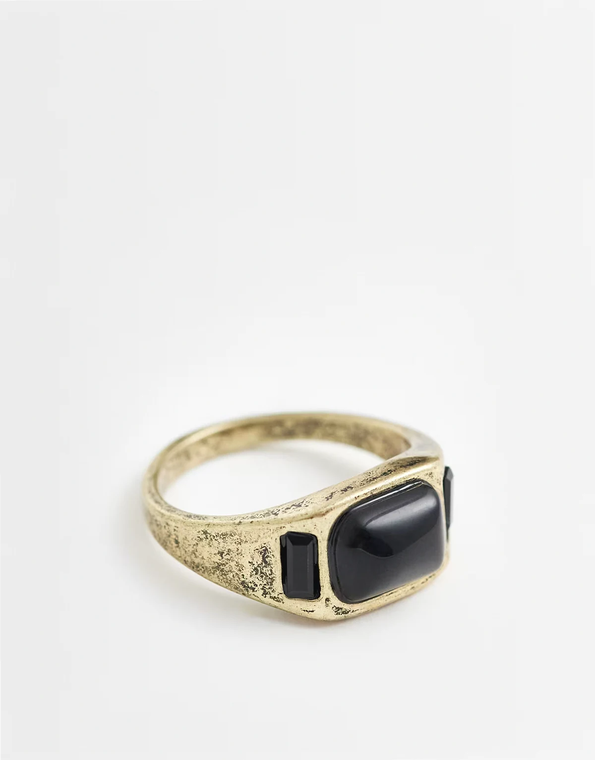 triple black stone signet ring in gold