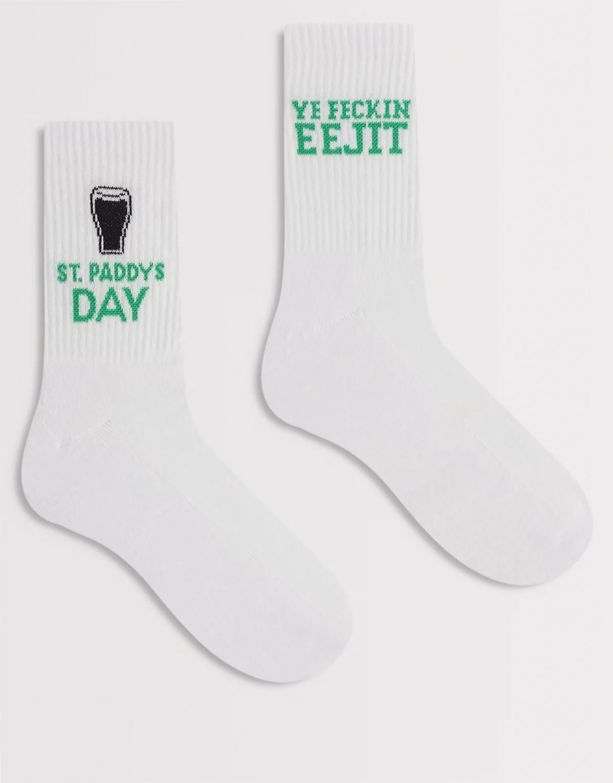 – 2er-Pack Socken in Weiß mit „St. Patrick Day“-Grafik