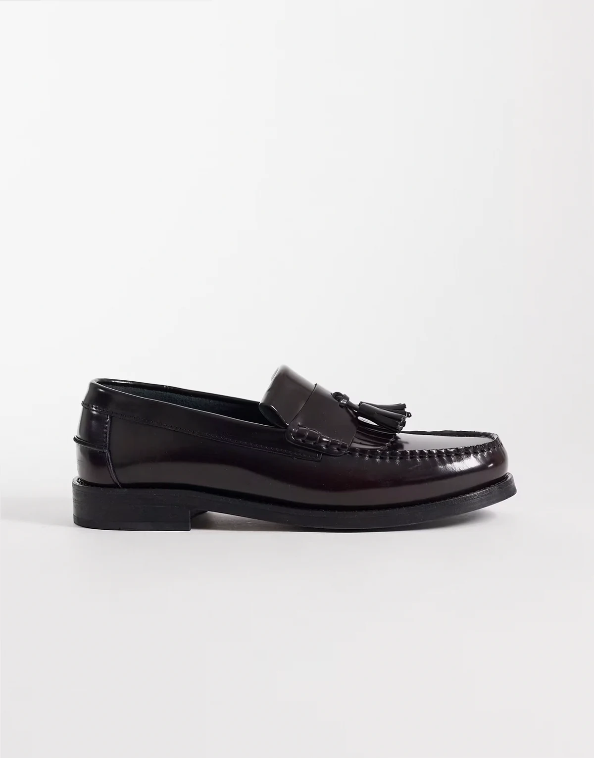 Dalston fringe tassel loafers in burgundy smooth leather