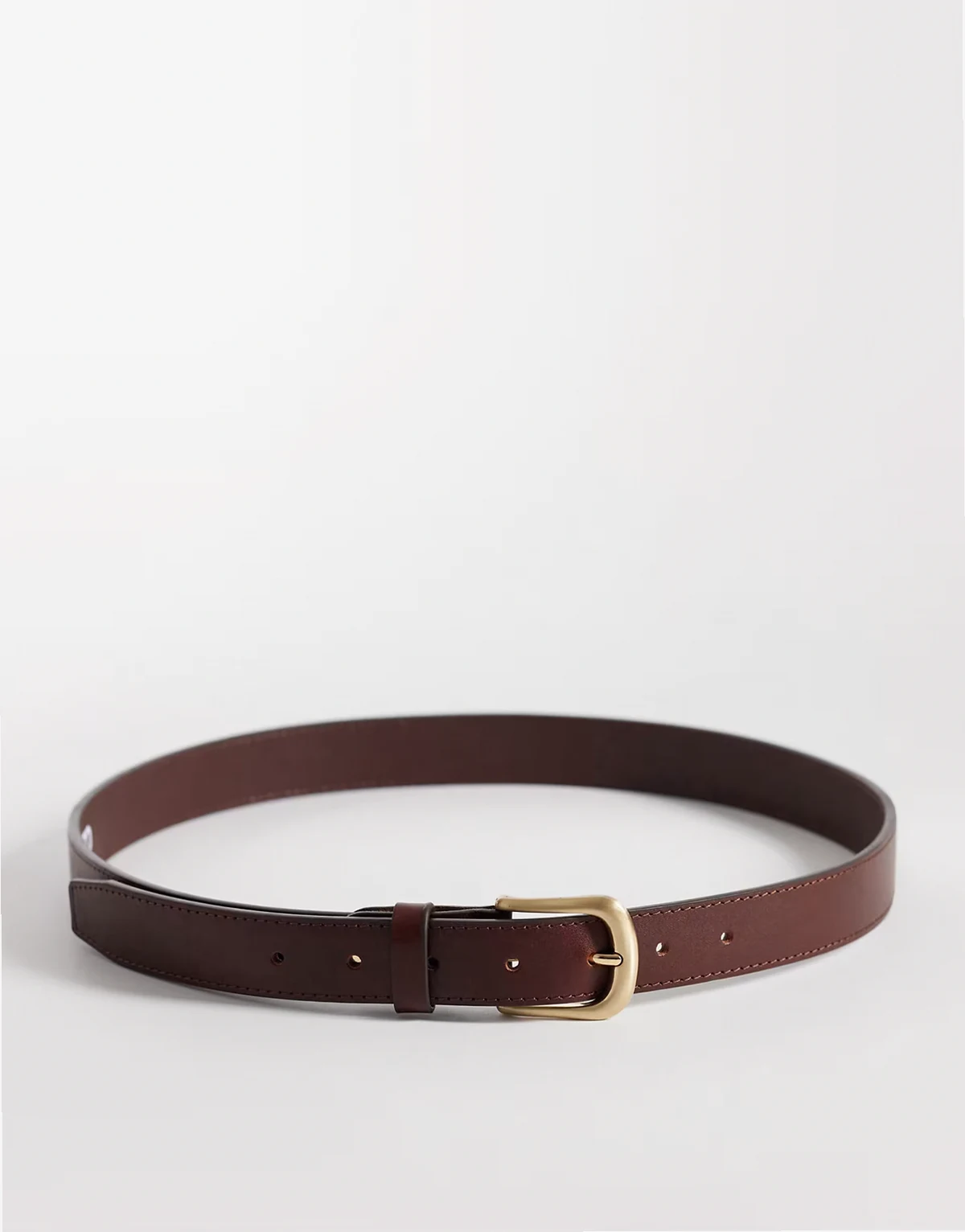 smart leather single stud belt with rounded edge gold buckle in brown