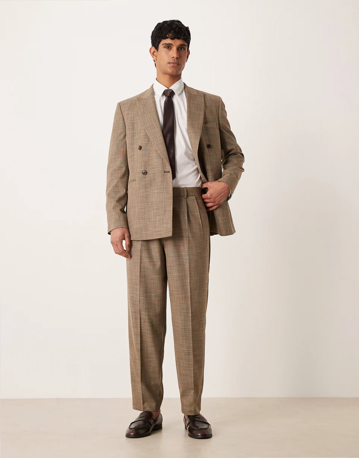 oversized tapered suit pants in brown cross hatch