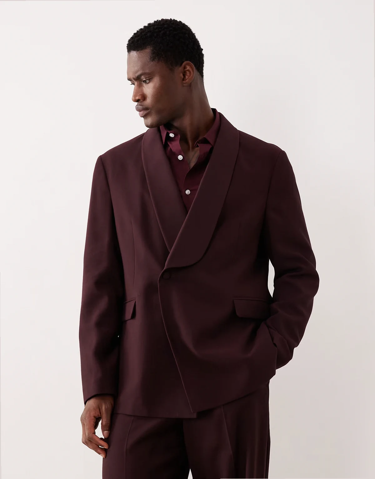 double breasted regular fit wrap suit jacket in burgundy