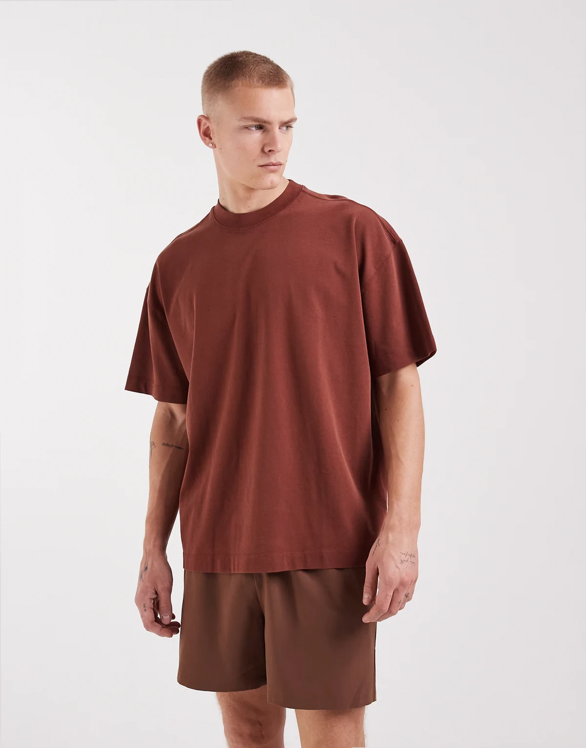 Icon heavyweight cotton oversized T-shirt with quick dry finish in washed rust
