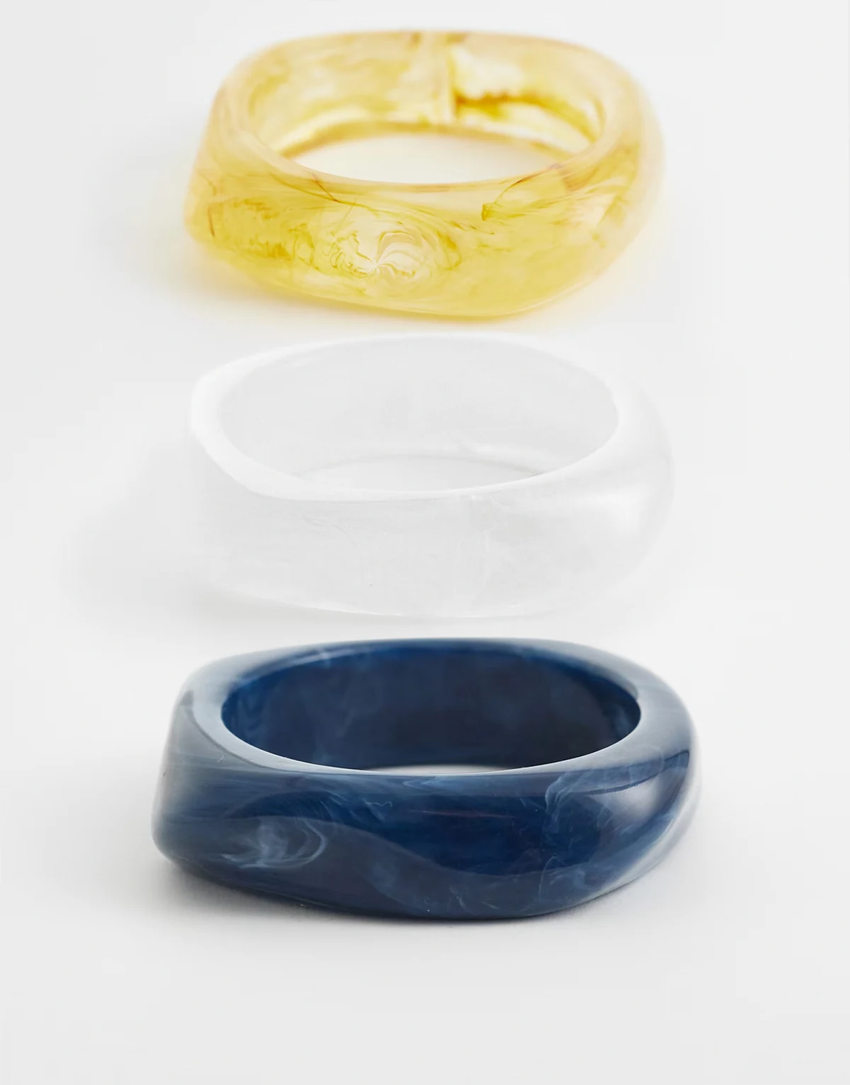 pack of 3 resin bangles in clear and blue