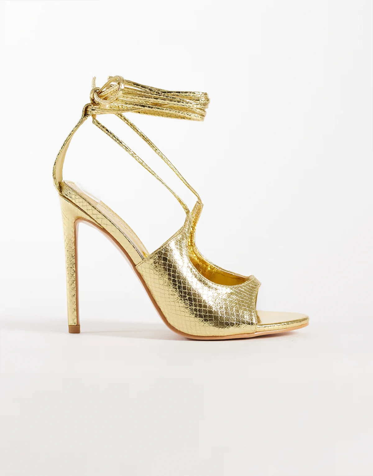 – Kaida – Riemchen-Sandaletten in Gold, weite Passform