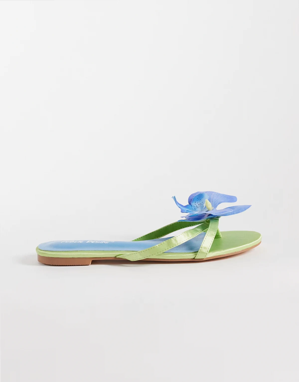 – Magnolia – Flache Sandalen in Grün und Blau mit 3D-Blume, weite Passform