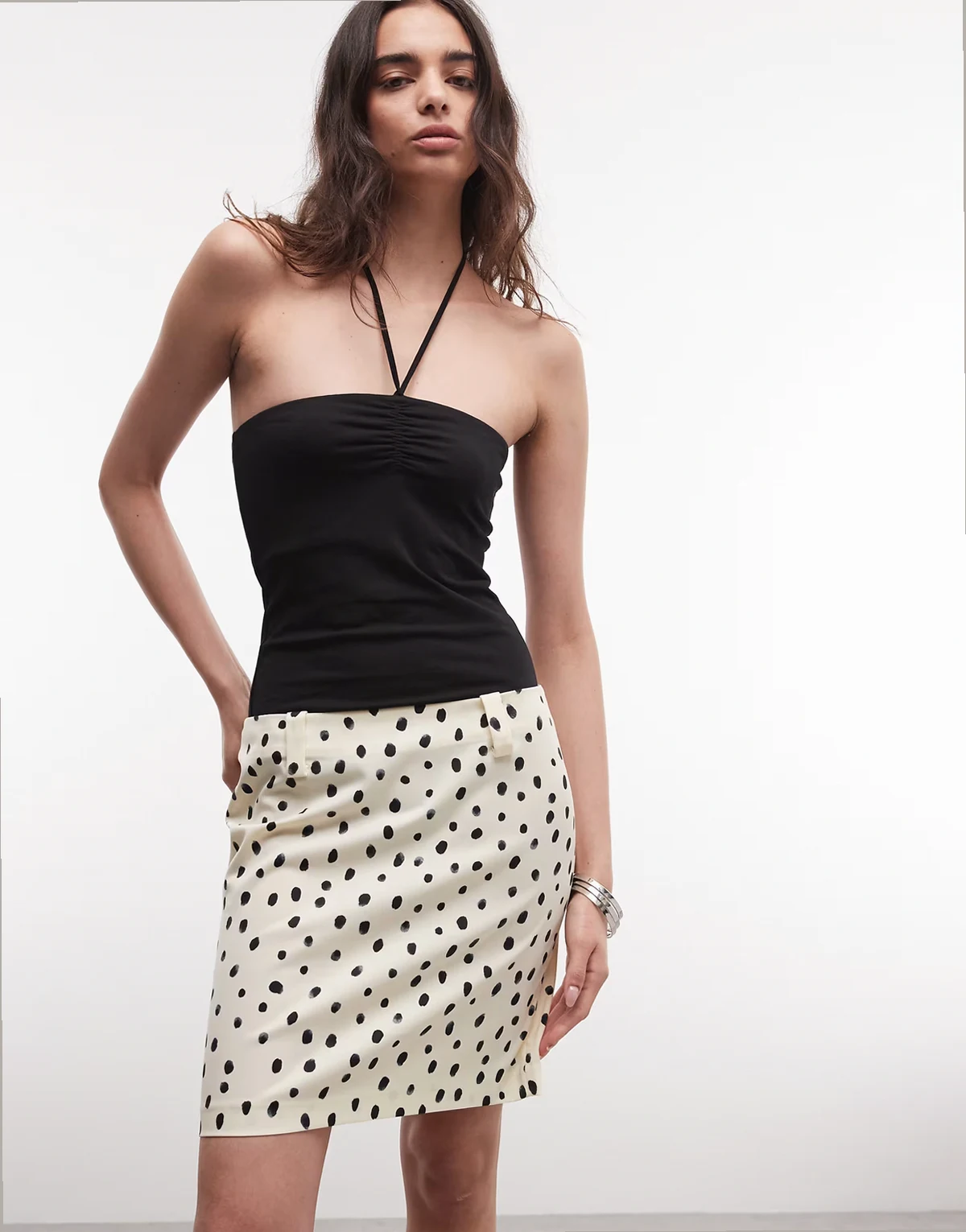 low rise knee length skirt in lemon polka dots