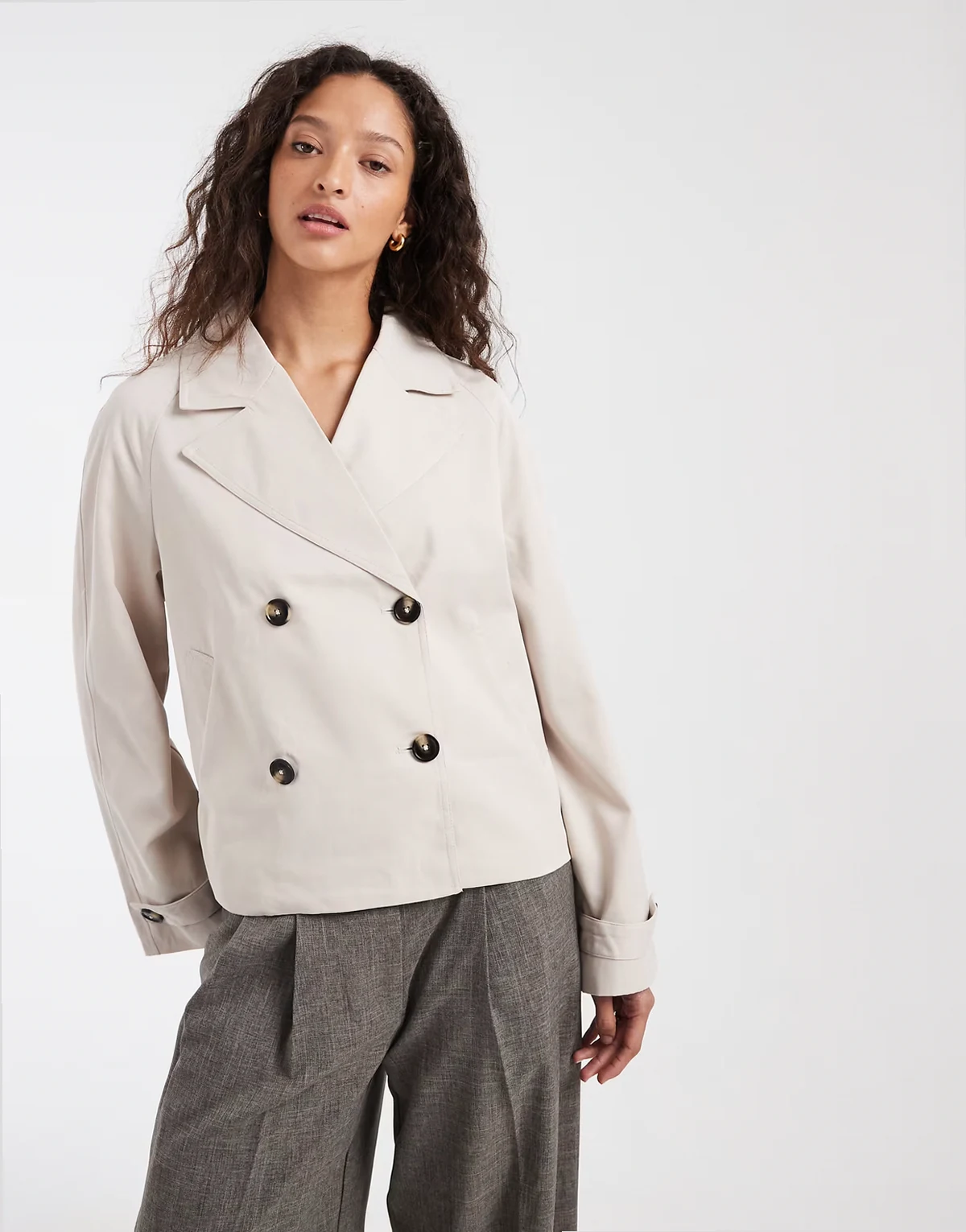 short trench coat in silver gray