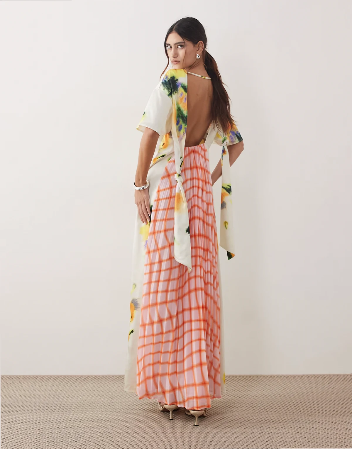t-shirt maxi dress with low back in mixed print