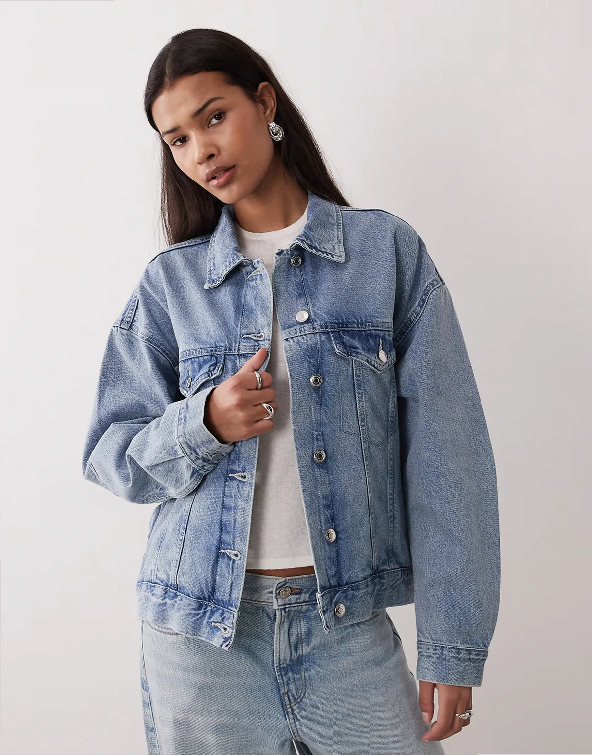 loose denim jacket in lightwash blue
