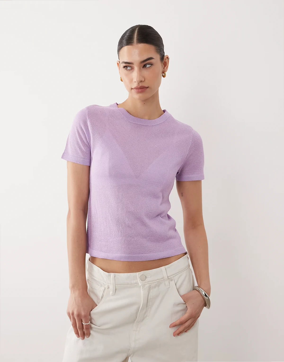 – Transparentes T-Shirt aus Strick in Flieder