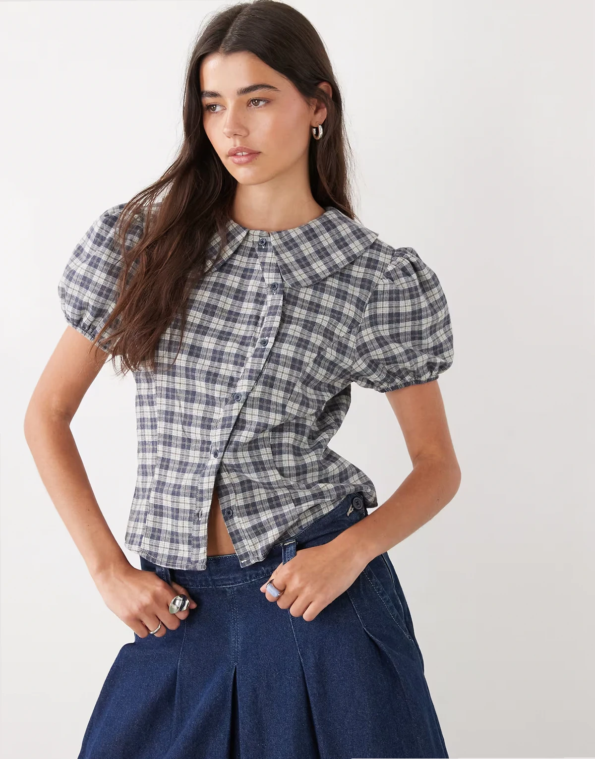 neat fit shirt with asymmetric button with puff sleeves in navy plaid