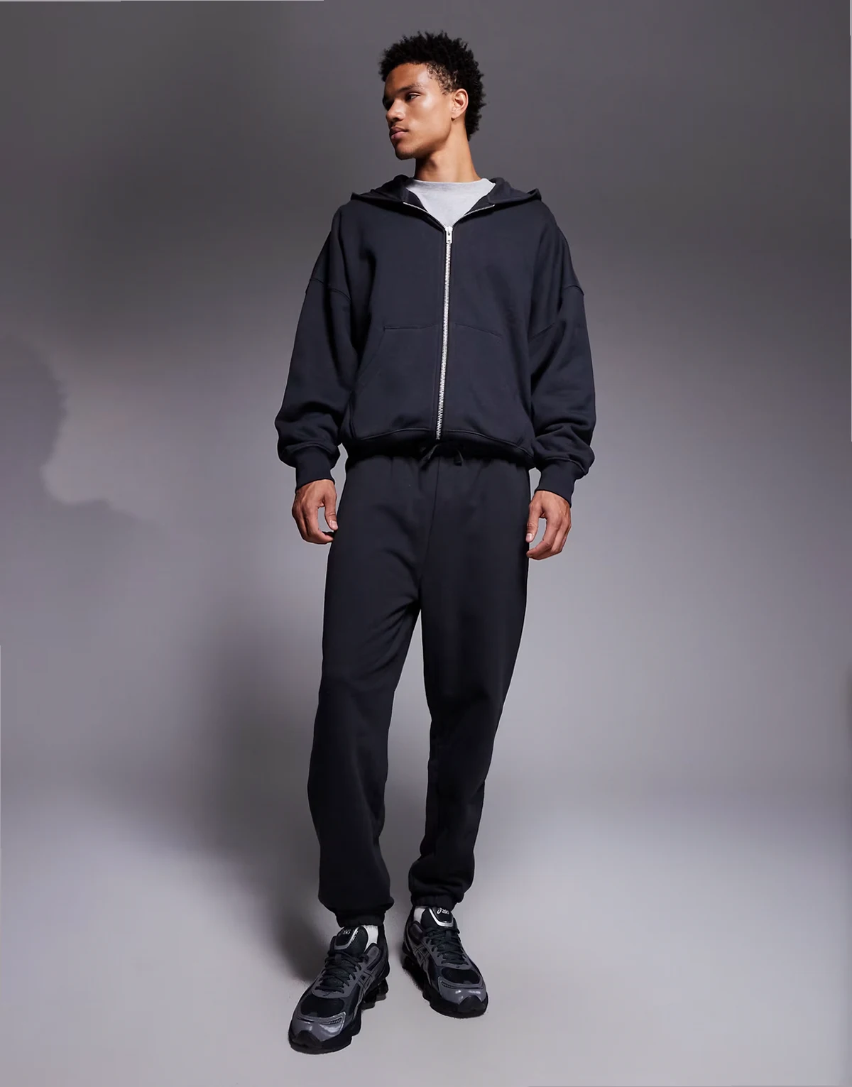 premium tapered sweatpants in 400gsm charcoal