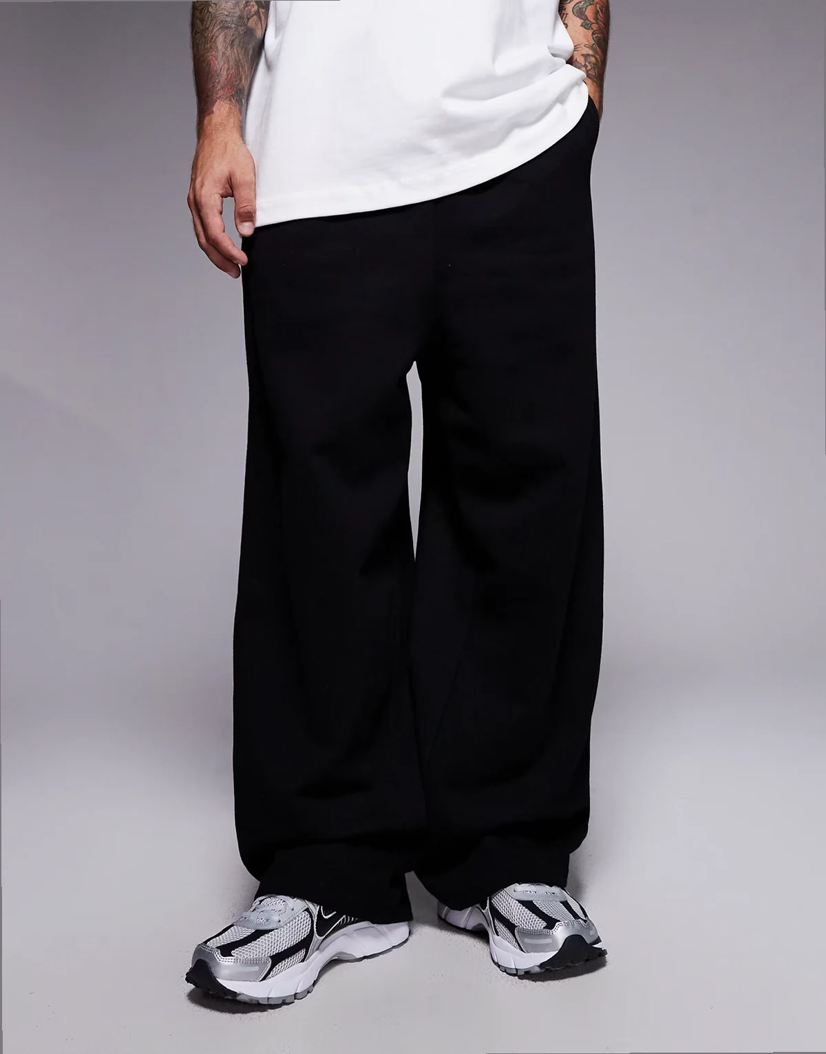 premium loose fit sweatpants in 400gsm black