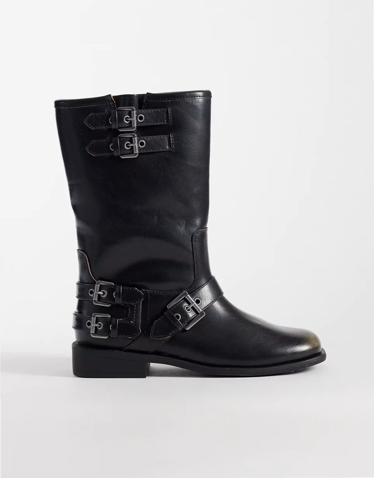 – Asher – Flache Biker-Stiefel in Schwarz poliert