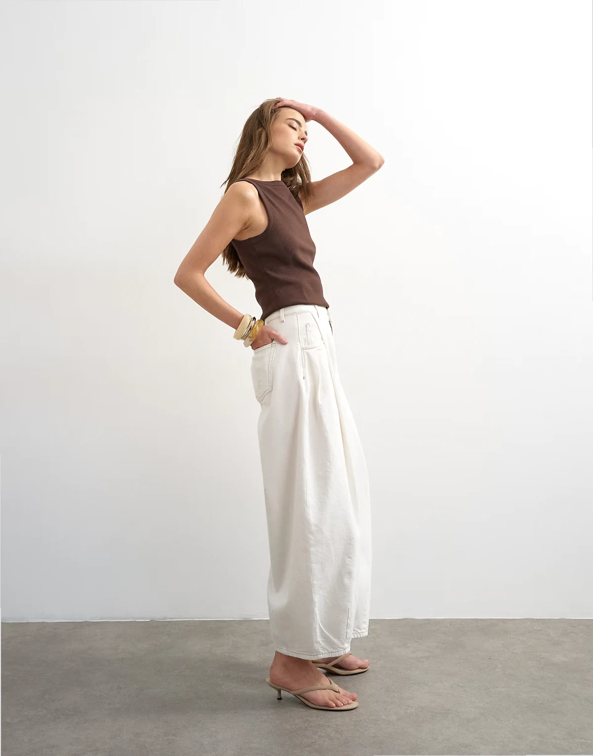 – Cocoon – Barrel-Leg-Jeans in Knochenweiß mit mittelhohem Bund