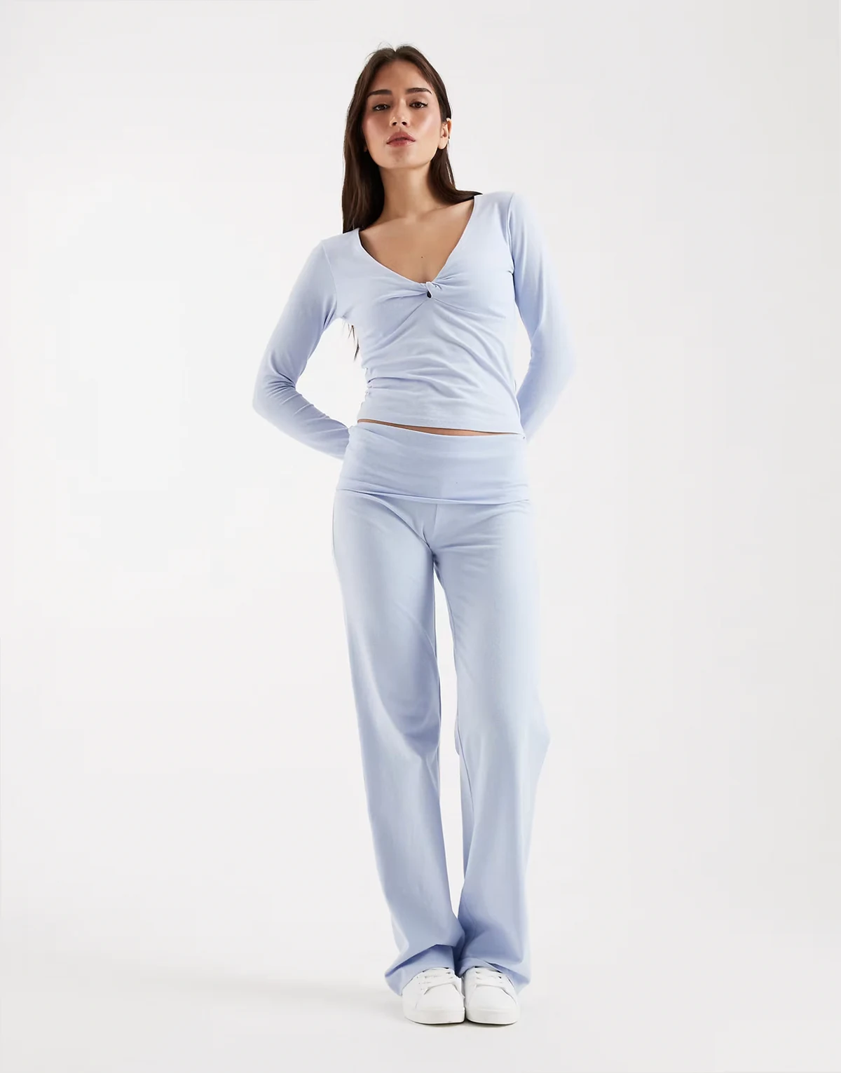 lounge dreamy soft set in violet blue