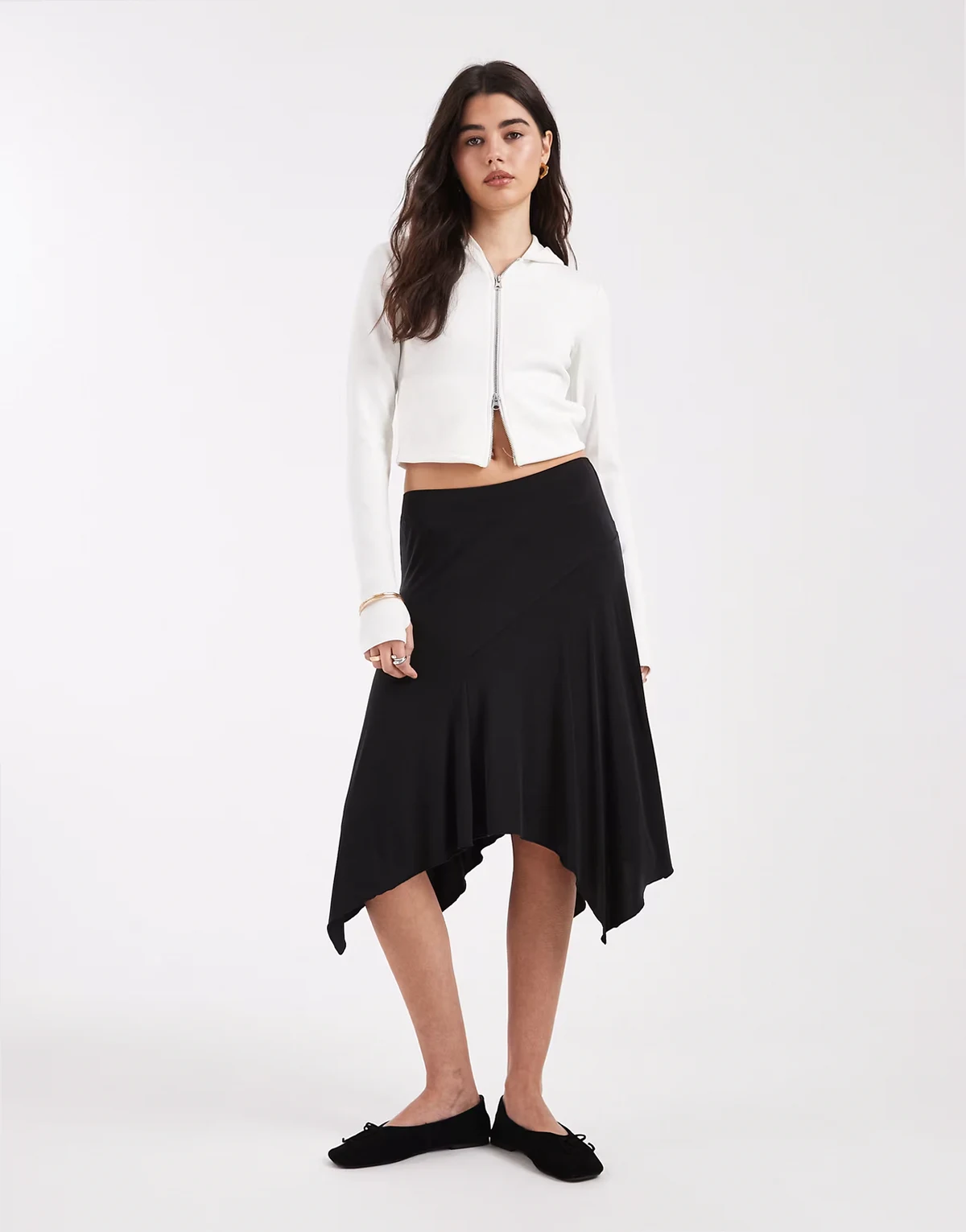 sandy asymmetric midi skirt in black