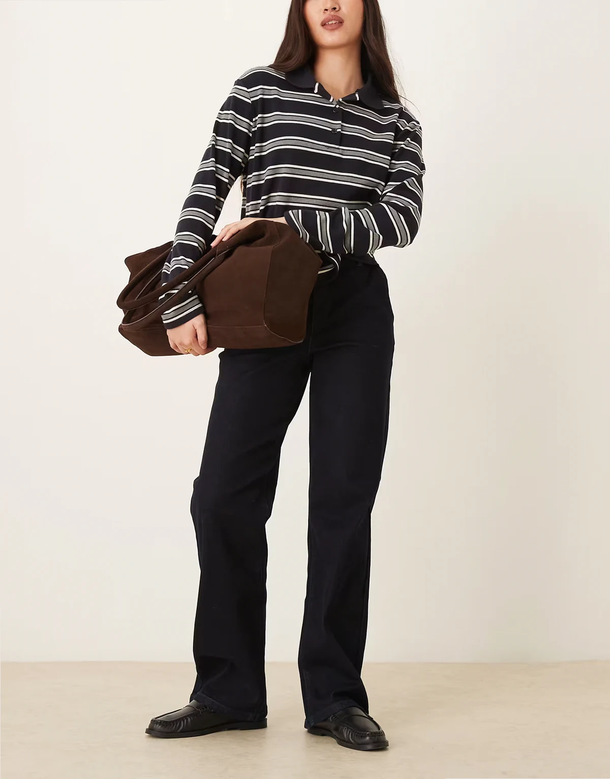 – Gegs – Jeans in dunkelblauer Rinse-Waschung mit weitem Bein