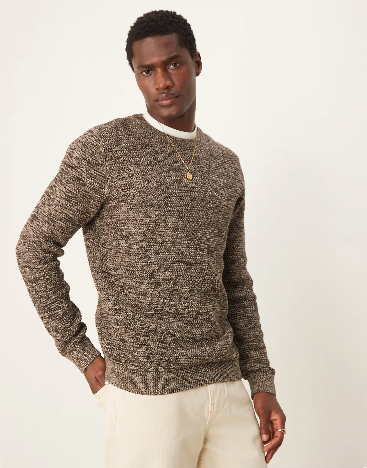 – Strukturierter Strickpullover in gemischtem Braun