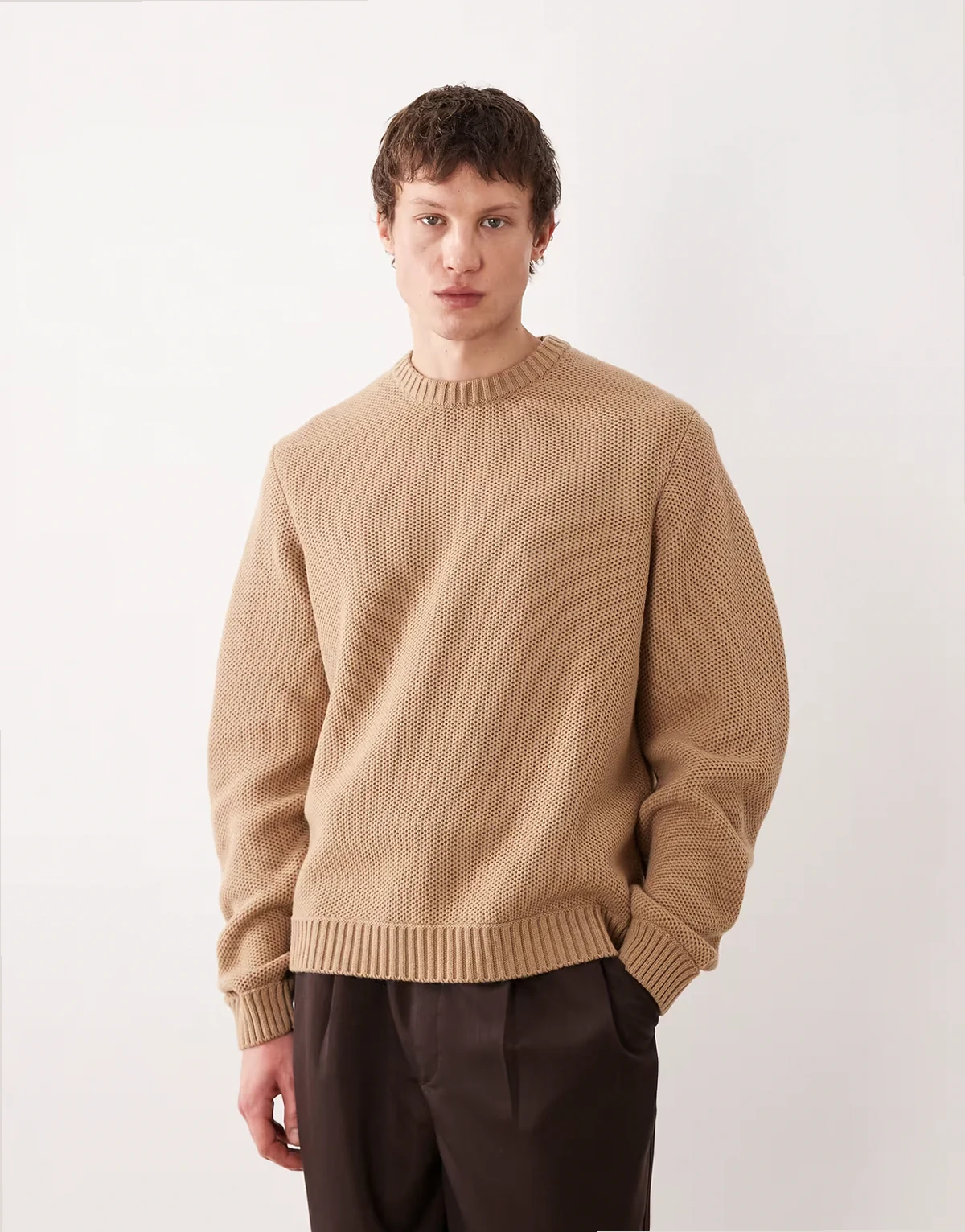– Strukturierter Oversize-Strickpullover in Hellbraun
