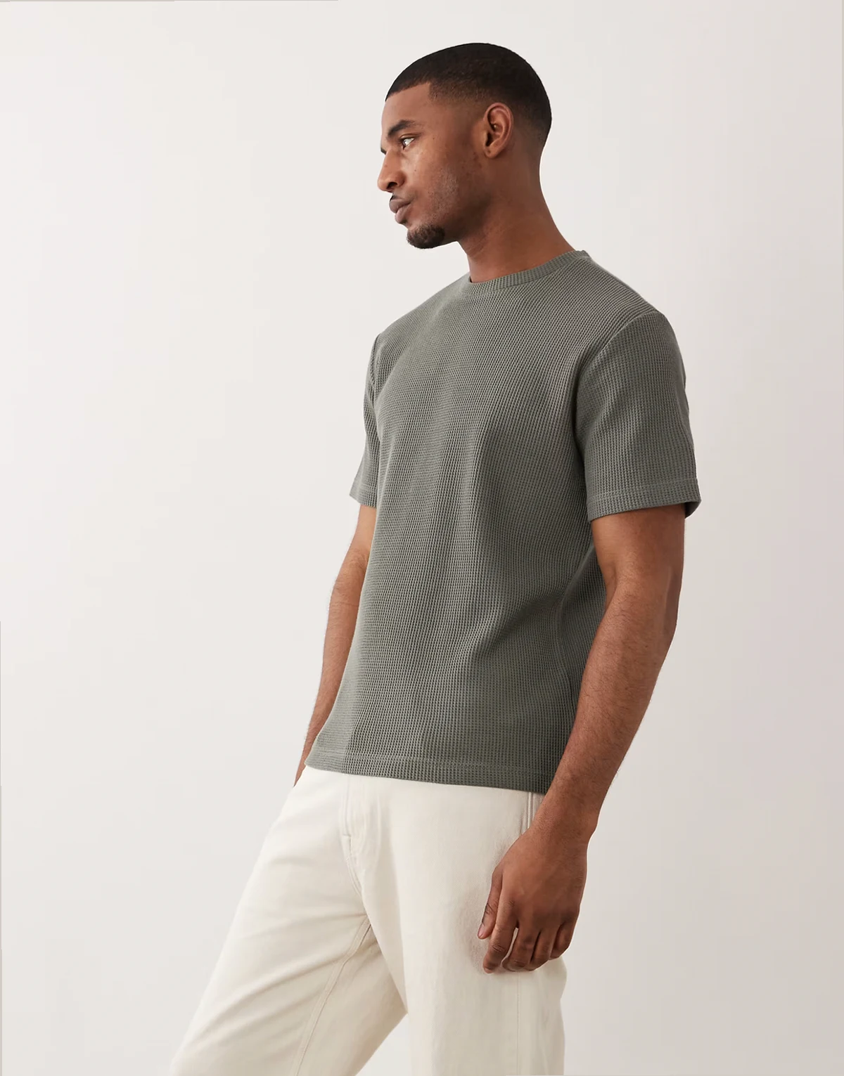 – Relaxed-Fit-T-Shirt in Salbeigrau mit Waffelstruktur
