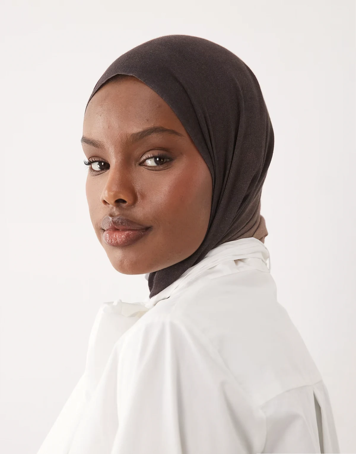 light weight headscarf in beige ombre