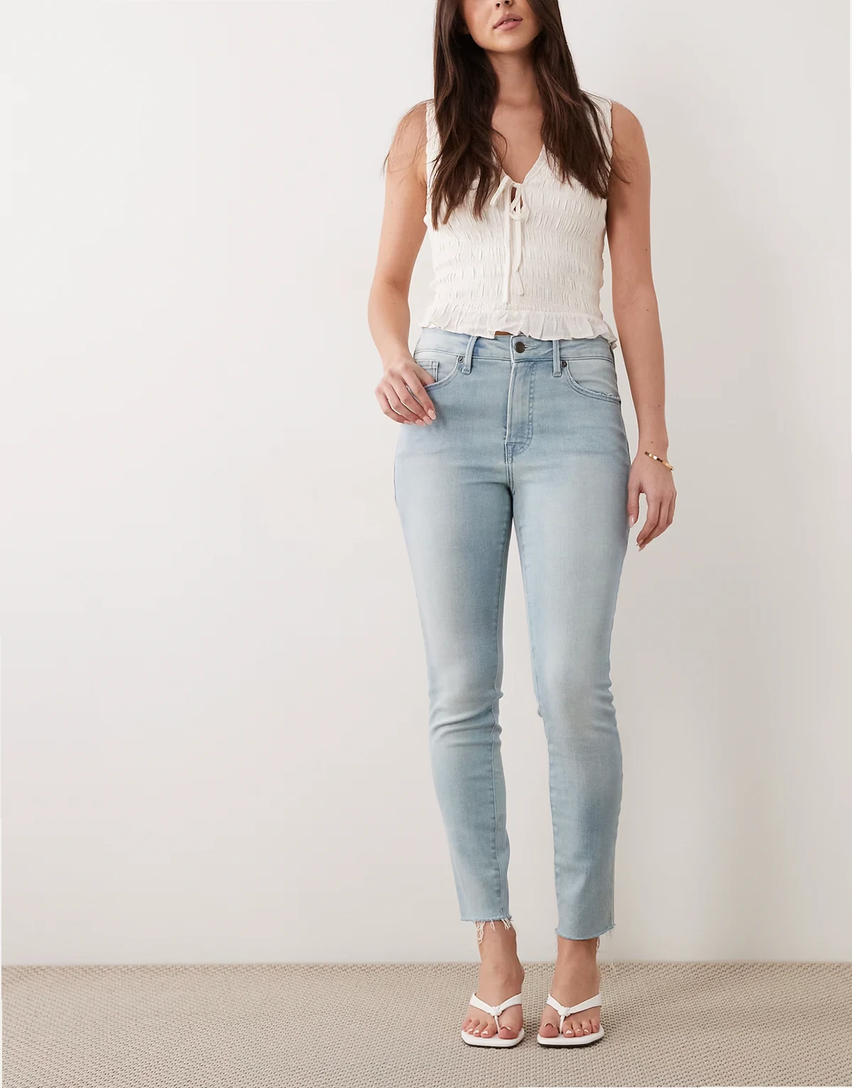 soft tech good legs skinny jeans in light blue wash
