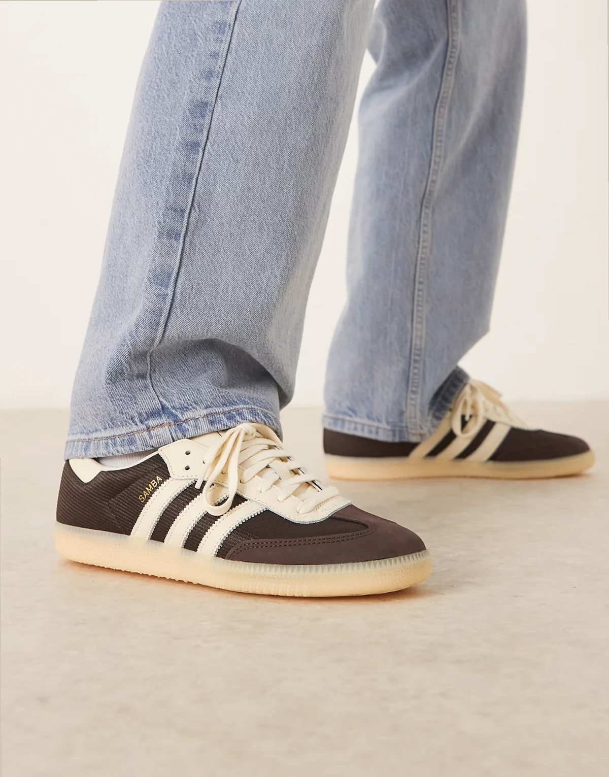 Samba OG sneakers in brown and off white