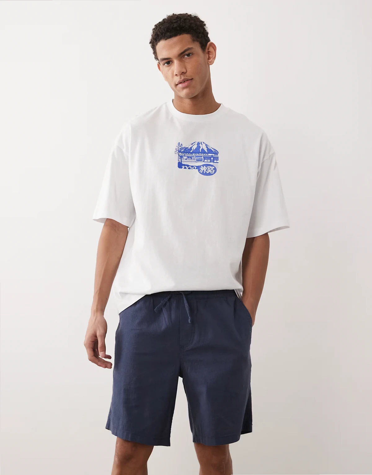 – Shorts aus Leinenmix in Marineblau mit Tunnelzug