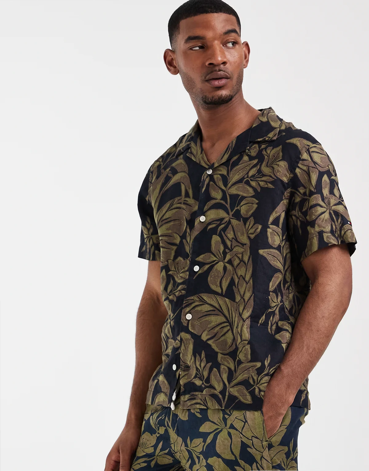 linen short sleeve shirt in navy floral print - part of a set