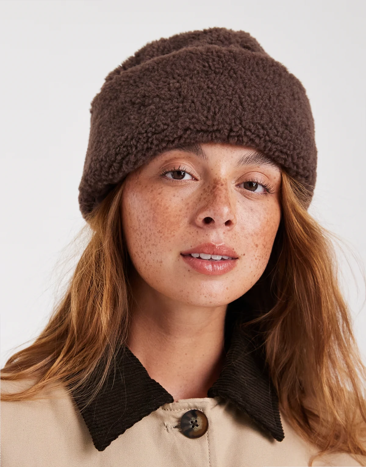 teddy cuffed beanie in chocolate brown