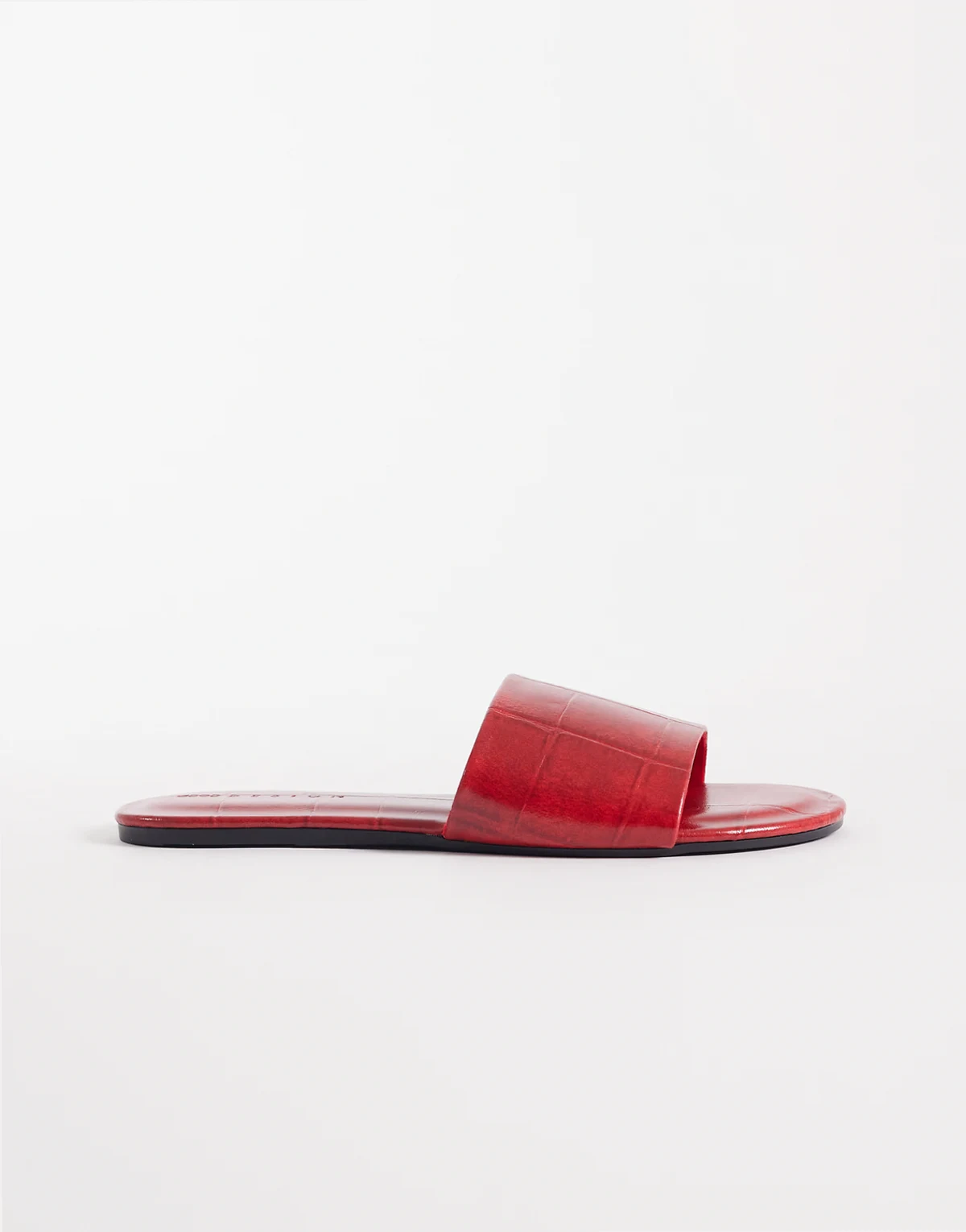 – Faith – Flache Sandalen in Kroko-Rot
