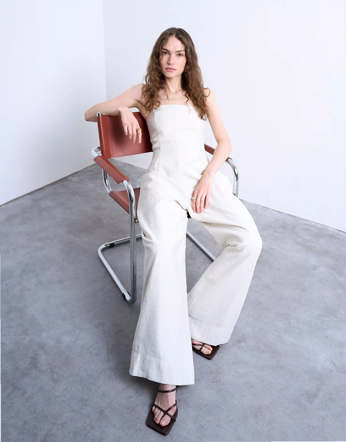 seamed wide leg linen blend jumpsuit in natural