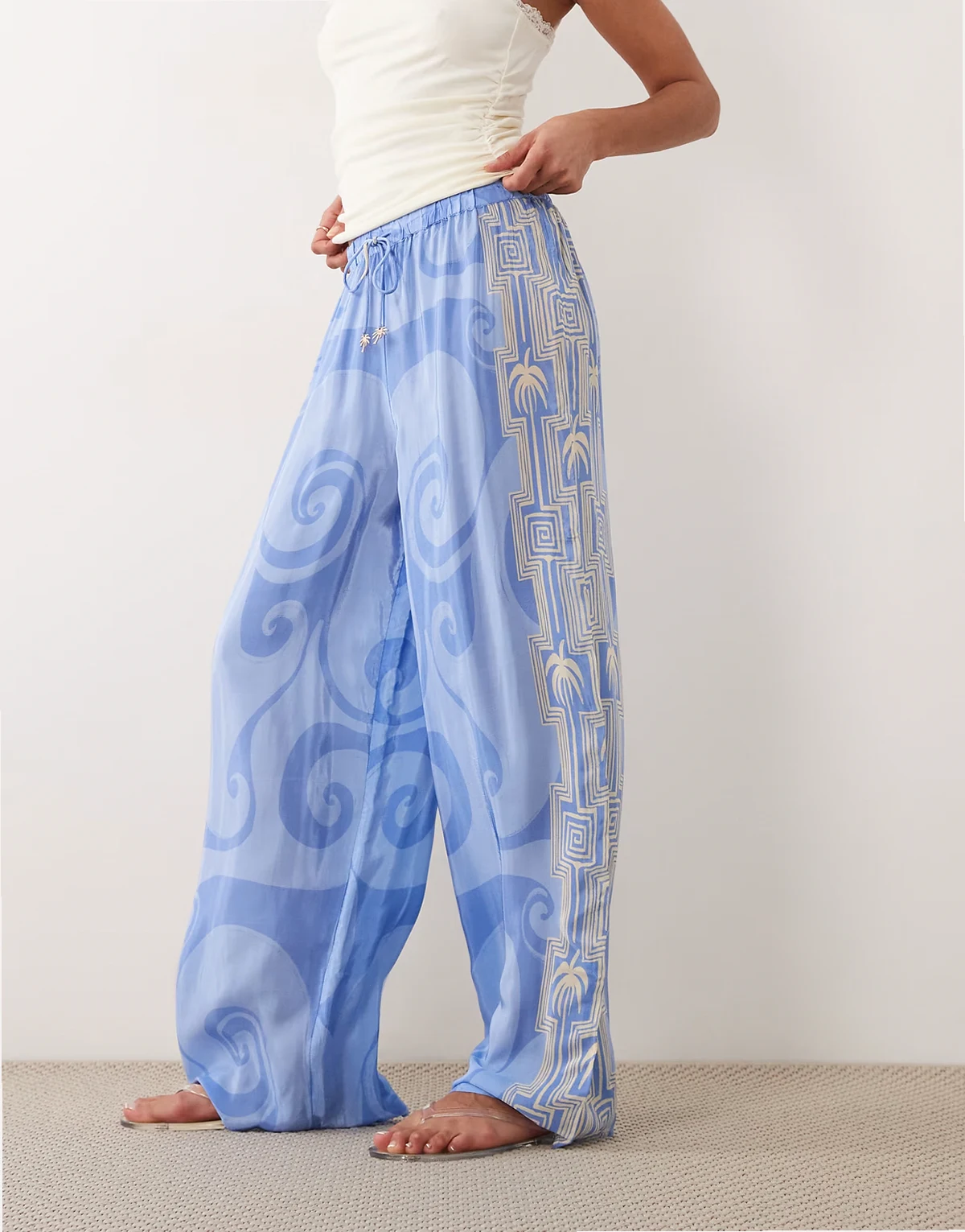 'La Mer' palm printed beach pants in blue
