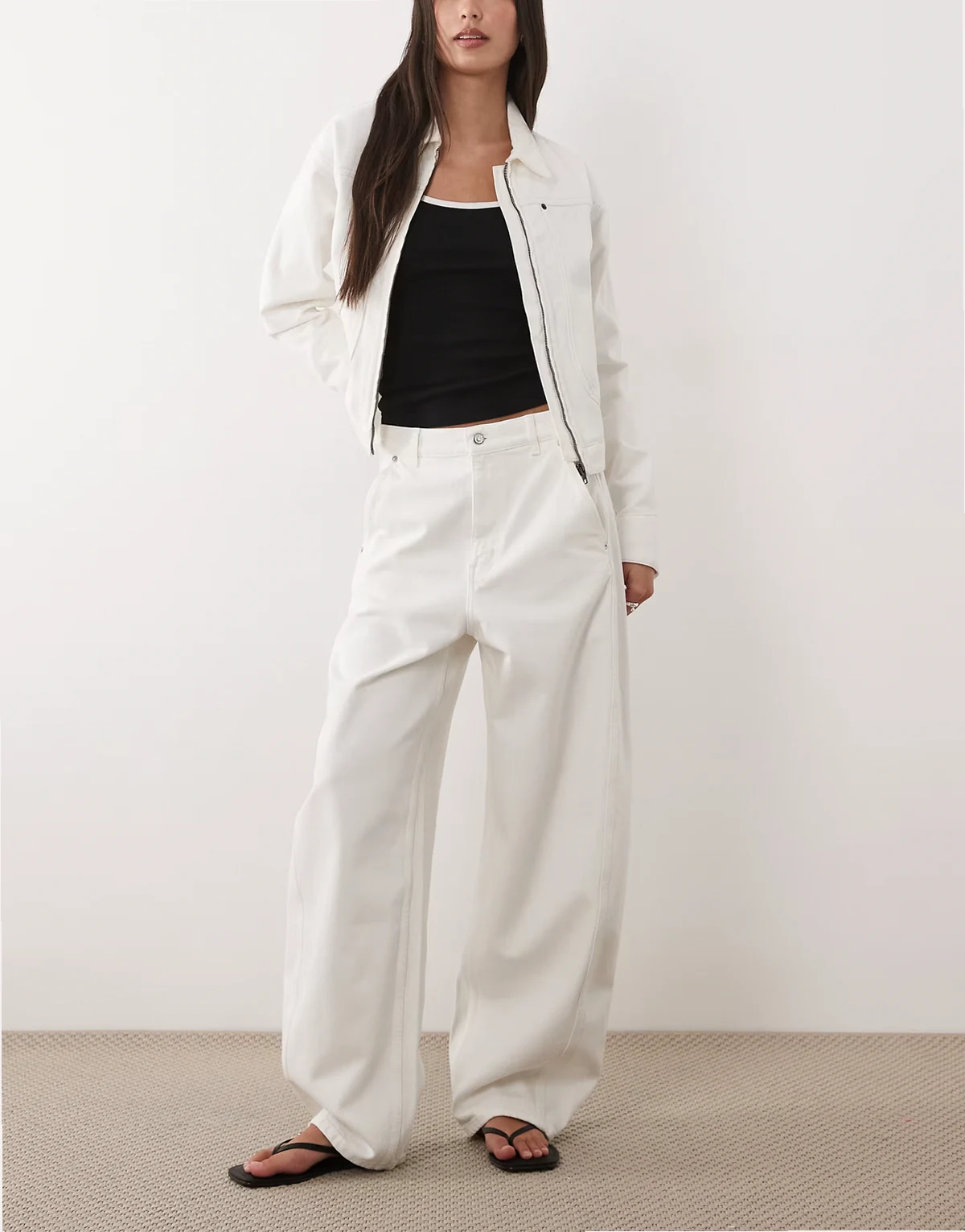 Endive barrel fit jeans in white