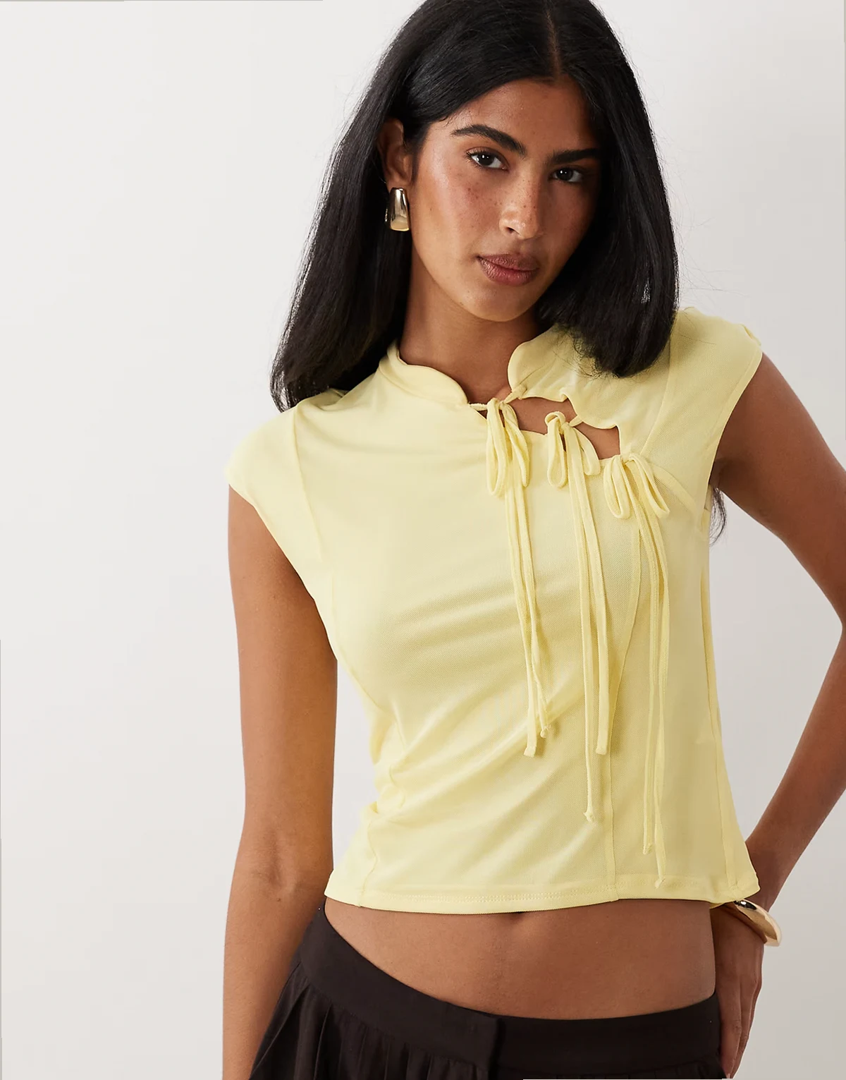mesh capped sleeve tie detail top in yellow