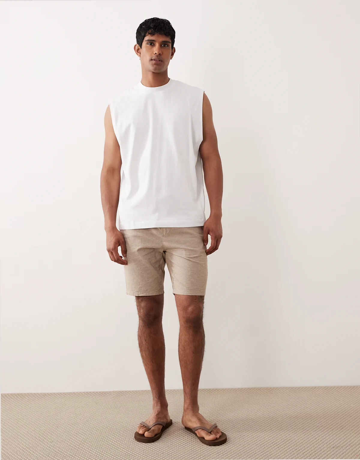 – Shorts aus Leinenmix in Hellbraun mit Kordelzugbund