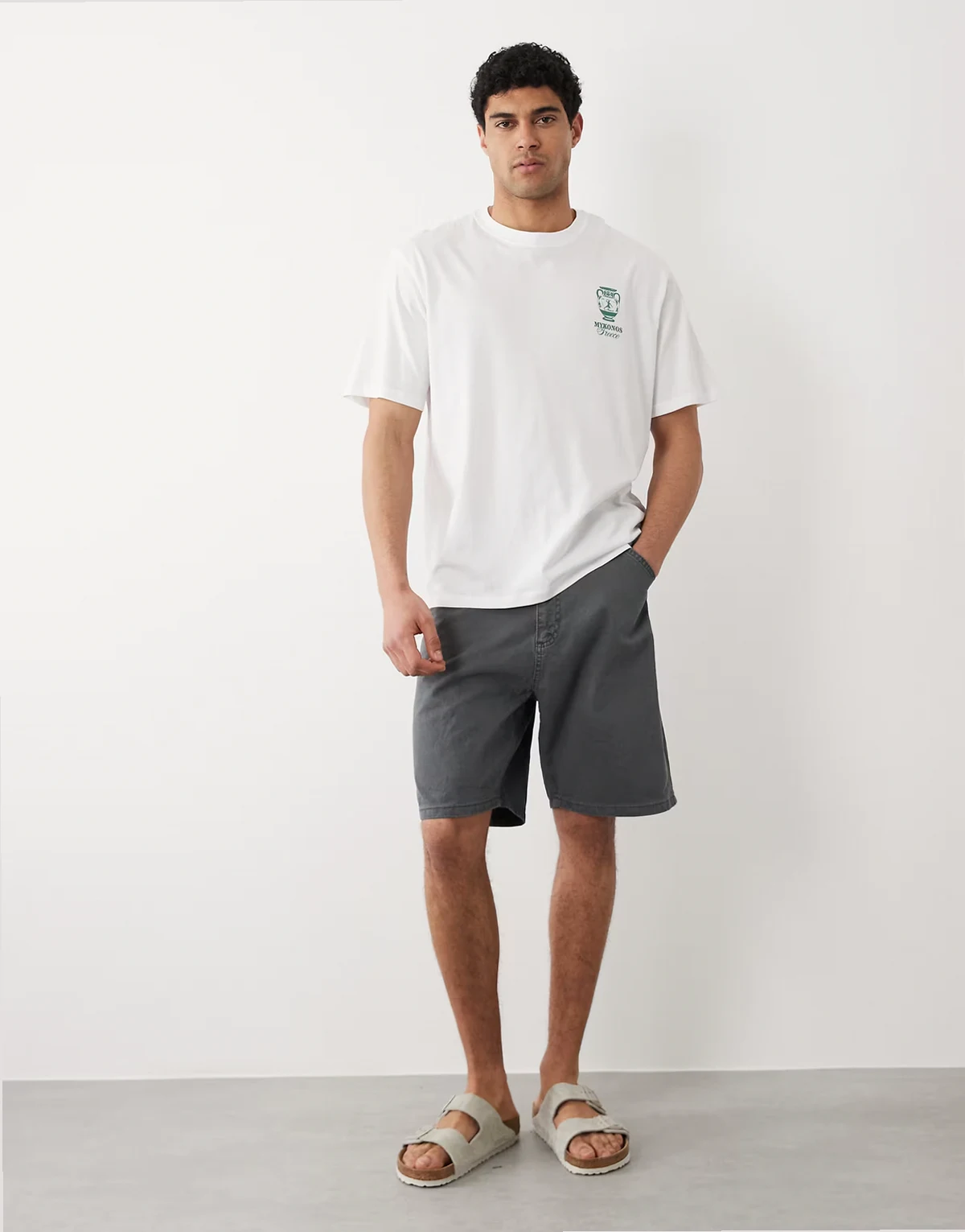 denim carpenter shorts in gray