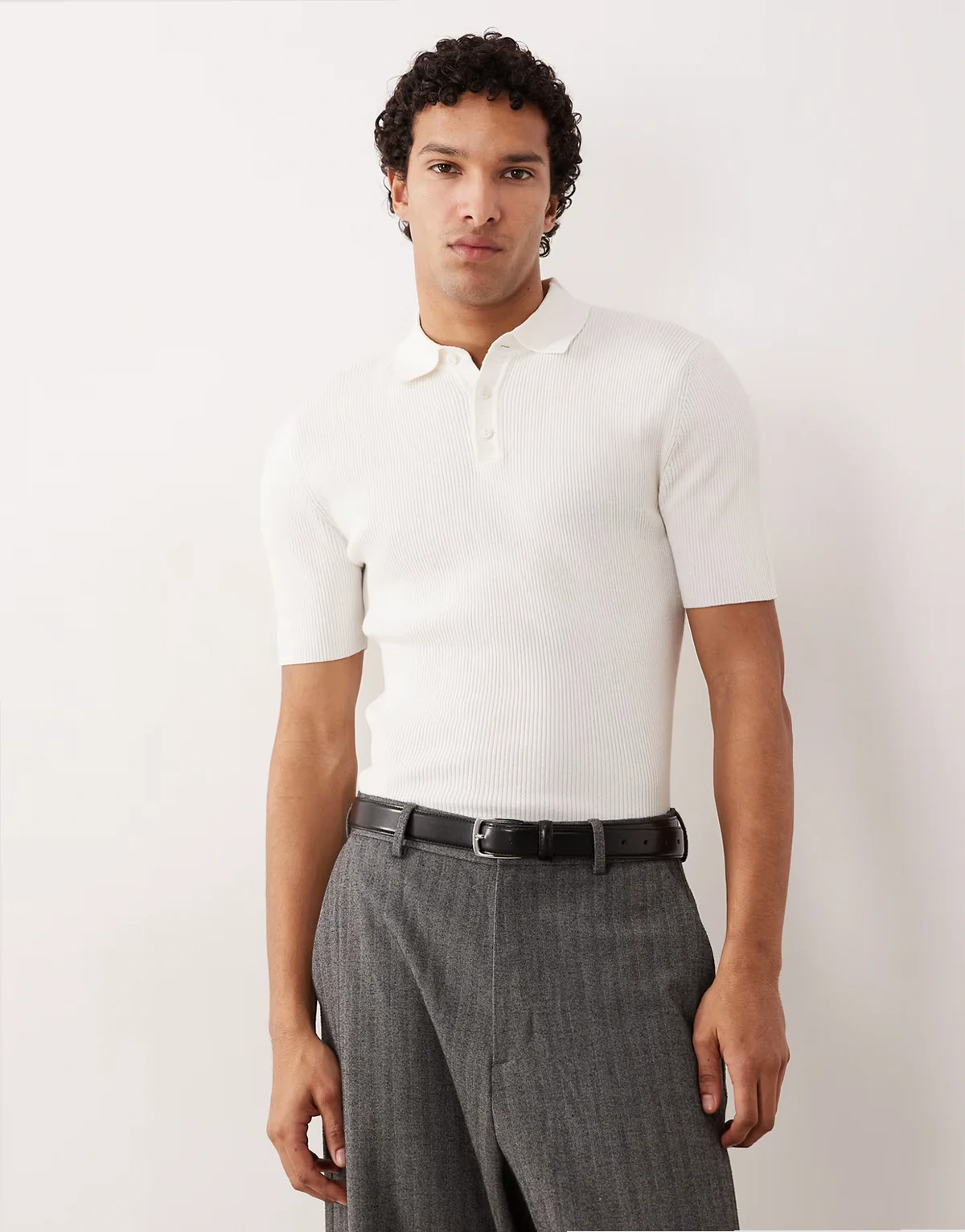 Essential muscle fit fine-rib knit polo in off-white